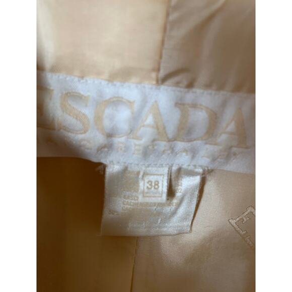 Escada Margaretha Ley Blazer size 38 Cream gold button - Picture 2 of 12